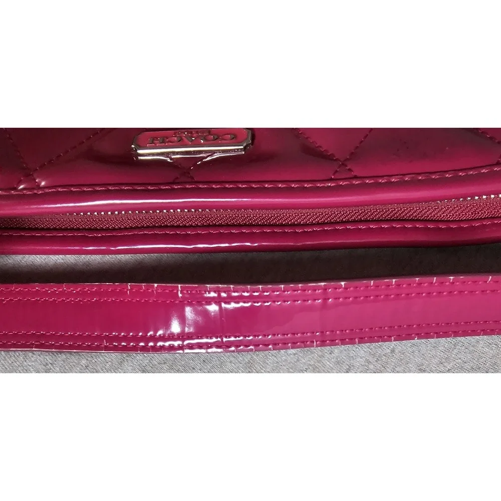 Coach Patent Leather Poppy Purse Bag Turnlock Hot Pink Barbiecore Bubblegum Y2K